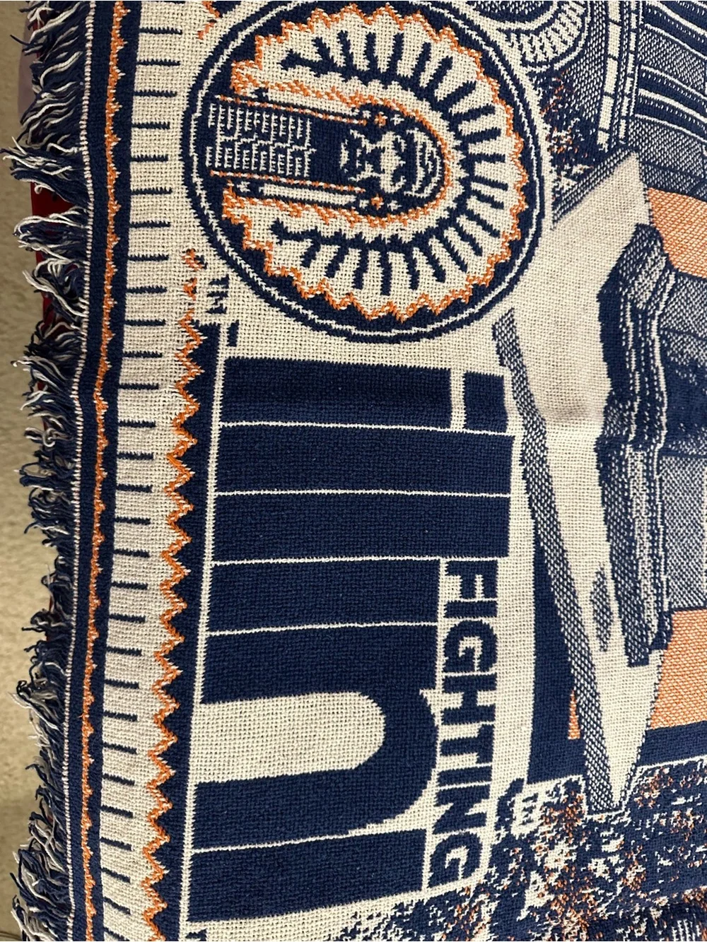 RARE University of Illinois Illini Woven Throw Blanket with Chief symbol